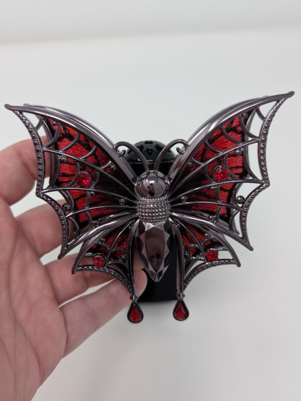 Bath & Body Works Gothic Red Jeweled Butterfly Wallflowers Plug – Halloween 2024